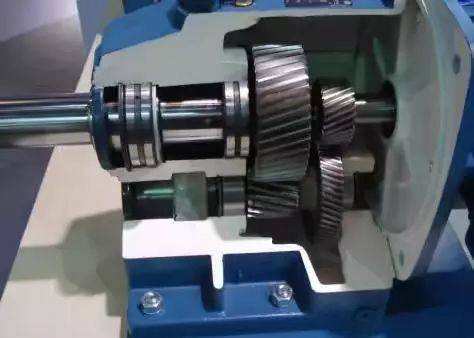 廣東硬齒面減速機(jī)廠家精度簡述-提供終身免費(fèi)調(diào)試！