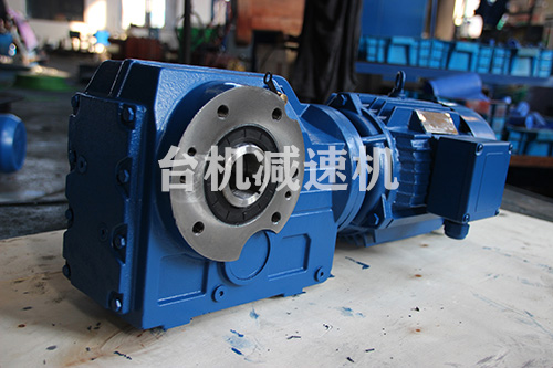 硬齒面齒輪減速機廠家用服務(wù)留住客戶